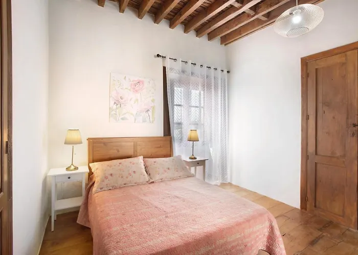 Esperanza Nyaraló La Cisnera